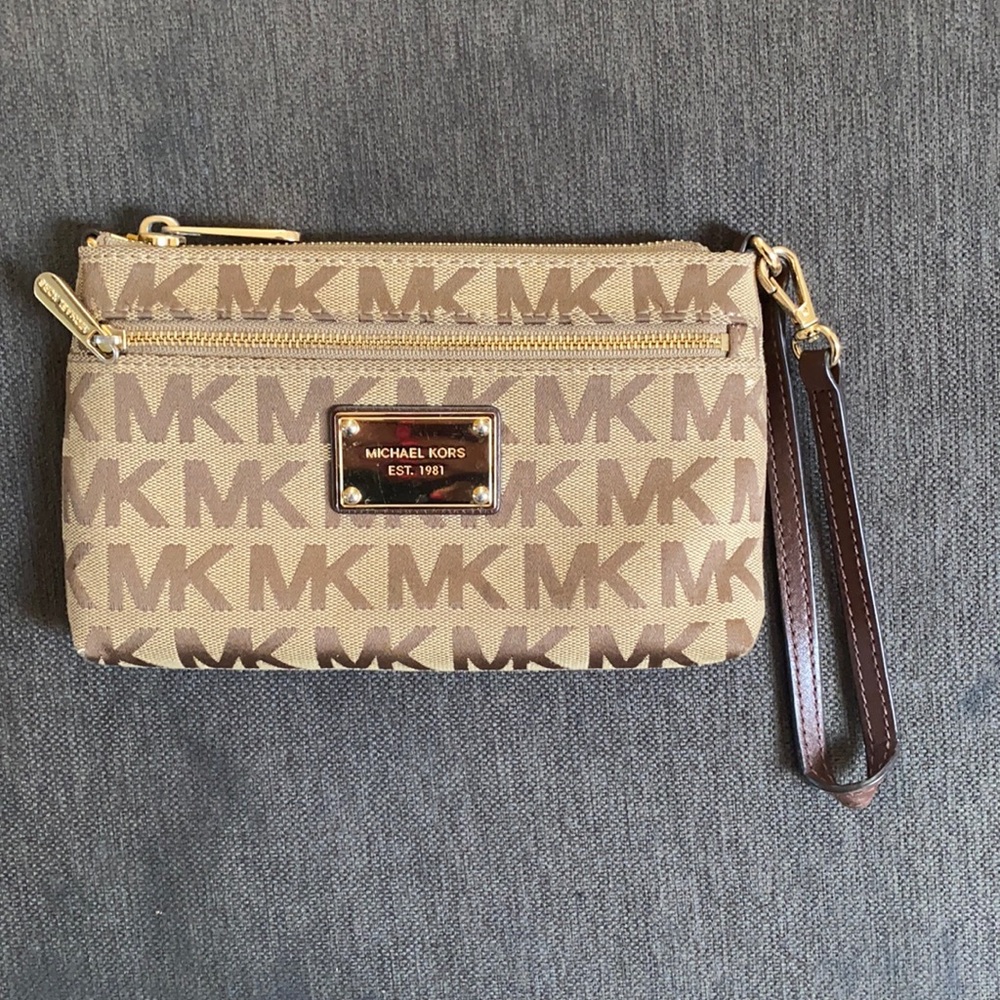 Michael Kors double zipper wristlet